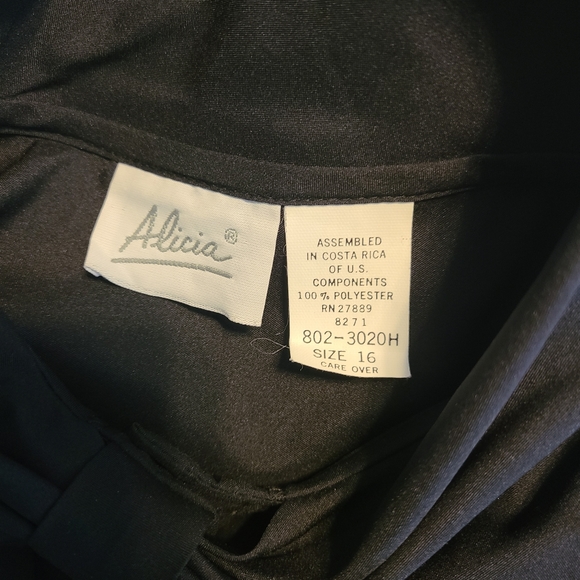 VTG NWT JCP Alicia Black Polyester Faux Bow Semi Sheer Hidden Button Blouse - Picture 11 of 13